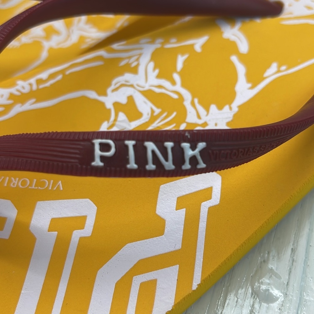 Victoria's Secret PINK Yellow/Maroon Tiger Flip Flops Sz S - Picture 2 of 9